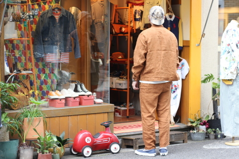 「melple」 昨日のジャケットとのセットアップ \"Venice Linen Jacquard Pants\" ご紹介 & 夏前に準備していた古着アイテム_f0191324_08460563.jpg