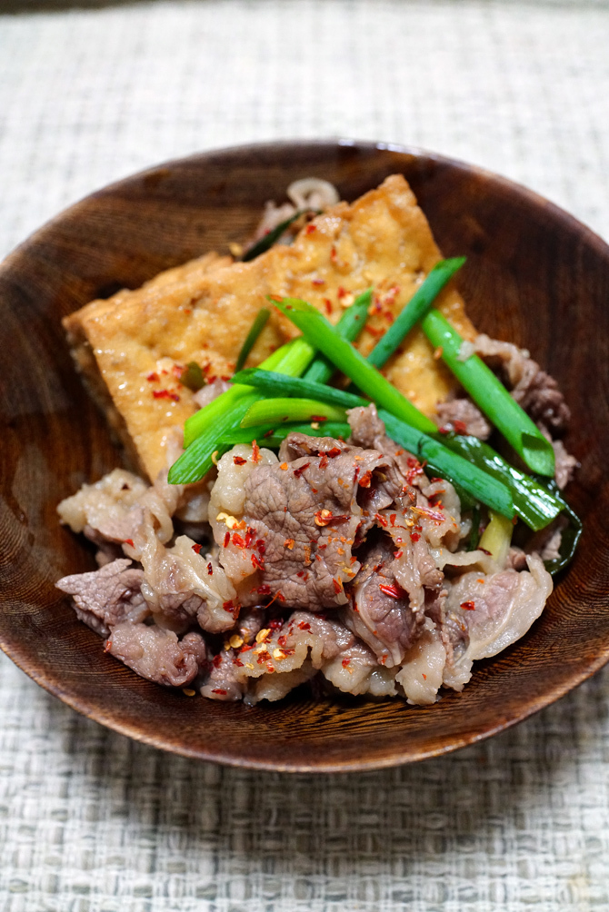 ウチで食べよう SANS SOUCIのおつゆの応用 とり飯と肉豆腐_b0049152_09015502.jpg