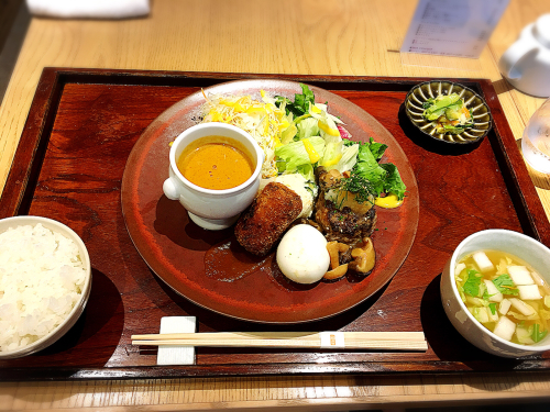 門前洋食 藤屋_e0292546_22423996.jpg