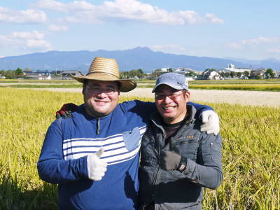 れんげを肥料に使い今年も変わらぬ美味しさに「七城町砂田のこだわりれんげ米」れんげの花咲く様子(2021)_a0254656_18292268.jpg