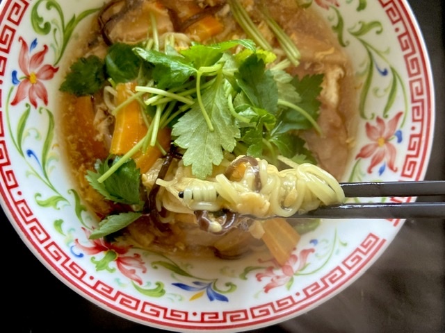 【レシピ】市販のラーメンを使った酸辣湯麺_d0327373_17032538.jpeg