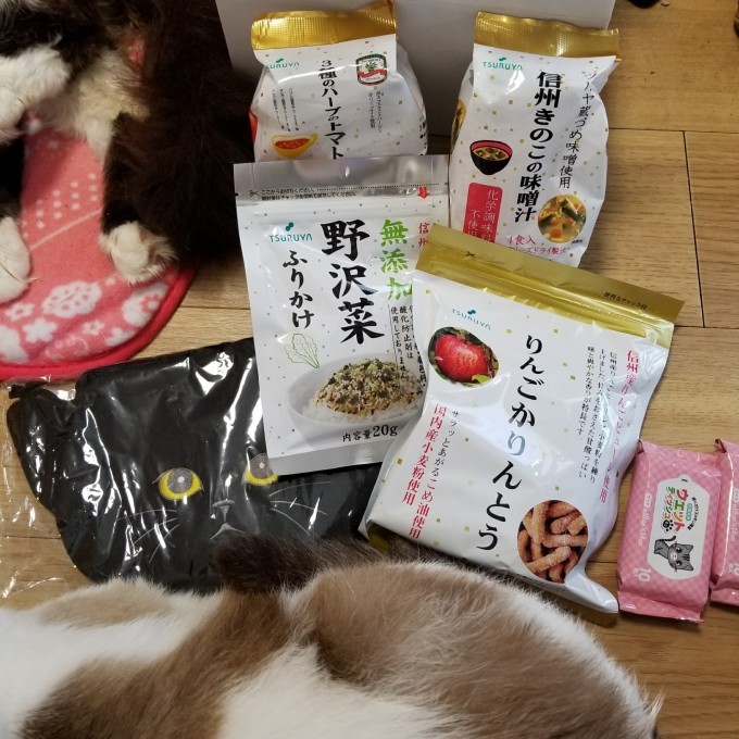 濃厚接触_c0369492_14174356.jpg