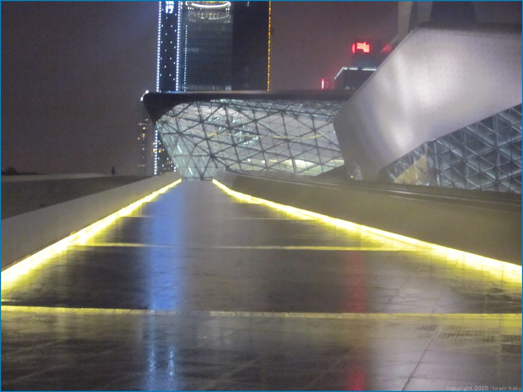 海外建築見学2【広州・香港編】_c0376508_14280574.jpg