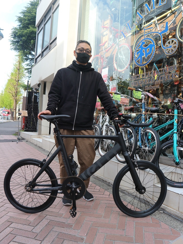 4月23日 渋谷 原宿 の自転車屋 FLAME bike前です_e0188759_17162266.jpg