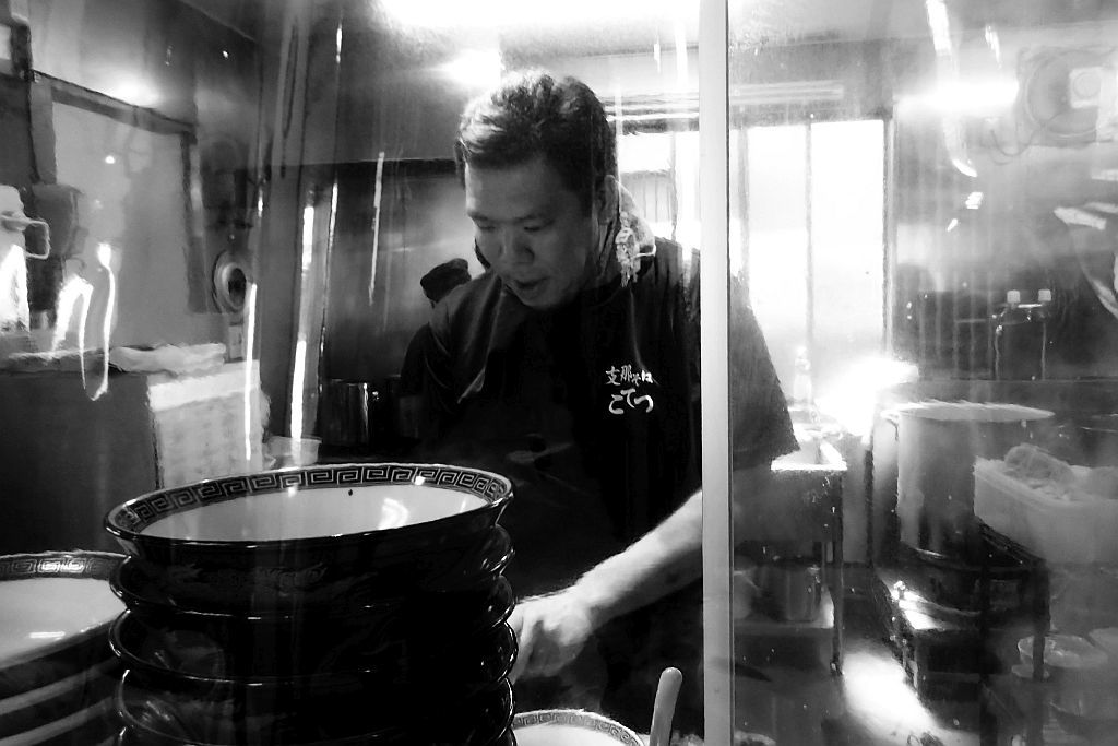 磐田「支那そば こてつ」でチャーワン 地元のラーメン屋さんへ行こう_e0220163_14151217.jpg
