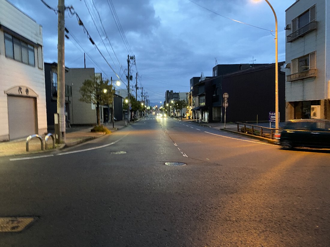 夕方の散歩！_e0065084_2314512.jpg