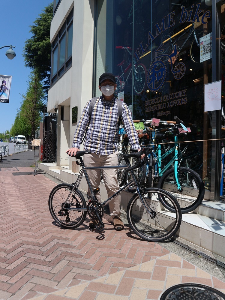 4月25日　渋谷　原宿　の自転車屋　FLAME bike前です_e0188759_18313732.jpg
