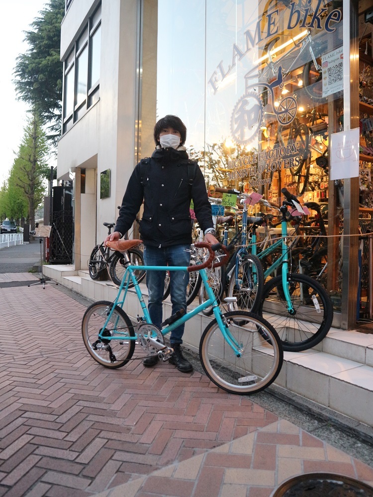 4月25日 渋谷 原宿 の自転車屋 FLAME bike前です_e0188759_18315534.jpg