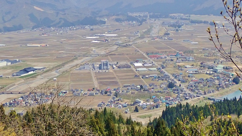 浦佐の西山尾根で\"柴刈り作業\"でした Ⅱ_c0336902_21144681.jpg