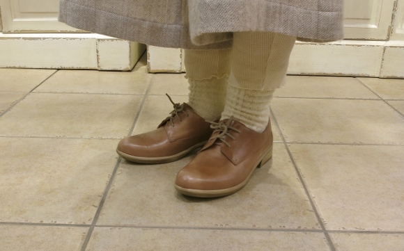NAOT のシューズで歩きたいね。。。_c0227633_12210011.jpg