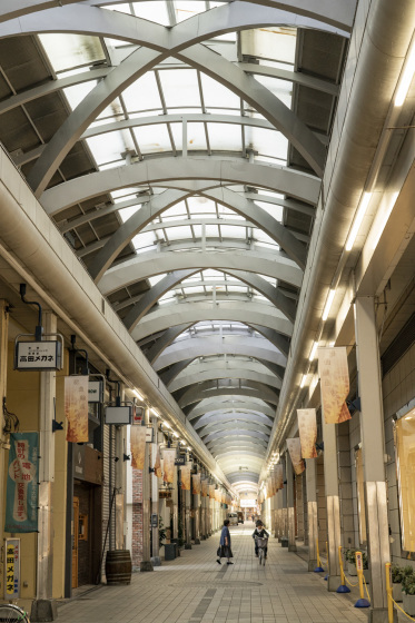 富山県富山市 総曲輪通り商店街 風じゃ