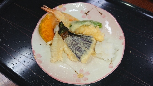 今日のお昼ご飯_d0178056_09051080.jpg