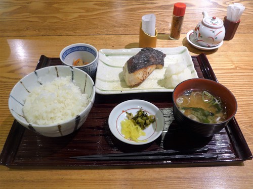 新宿御苑前「御苑 炉庵」へ行く。_f0232060_1615694.jpg