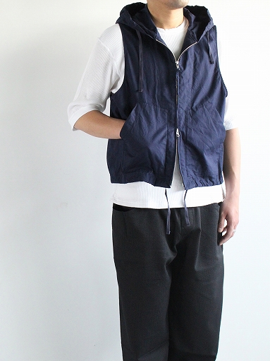RANDT Studio Vest - Pima Cotton Poplin_b0139281_13302926.jpg