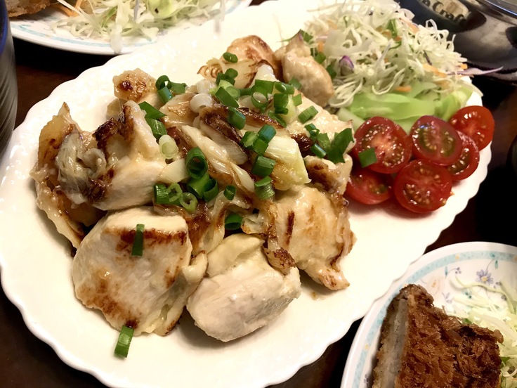 鶏むね肉のネギ塩焼きとアゲモノ♪☆祝日のランチ_c0212604_12292568.jpg