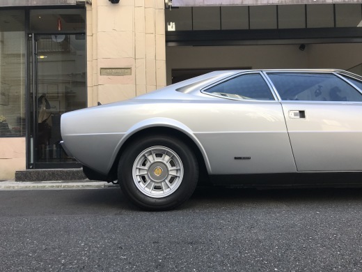 初期型のgt4のオリジナルホィール_a0129711_18153365.jpg