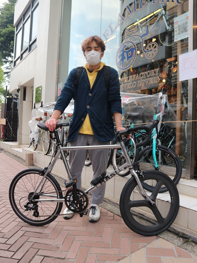 4月29日　渋谷　原宿　の自転車屋　FLAME bike前です_e0188759_17120594.jpg
