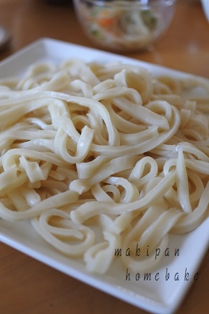 強力粉で作る 手打ちうどん マキパン Homebake パンとお菓子と時々ワイン