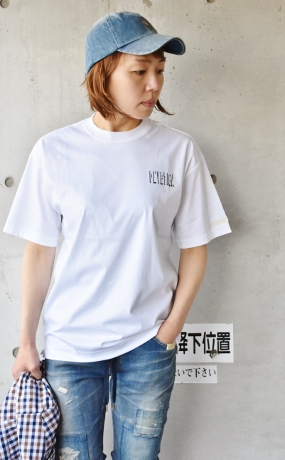 DUVETICA NEW Limited S/S TEE_d0152280_11154407.jpg
