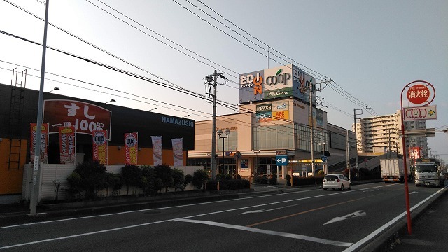 ちょうど10,000歩 駿河台から市役所、吉原本町を回る朝のウォーキング_f0141310_07434013.jpg