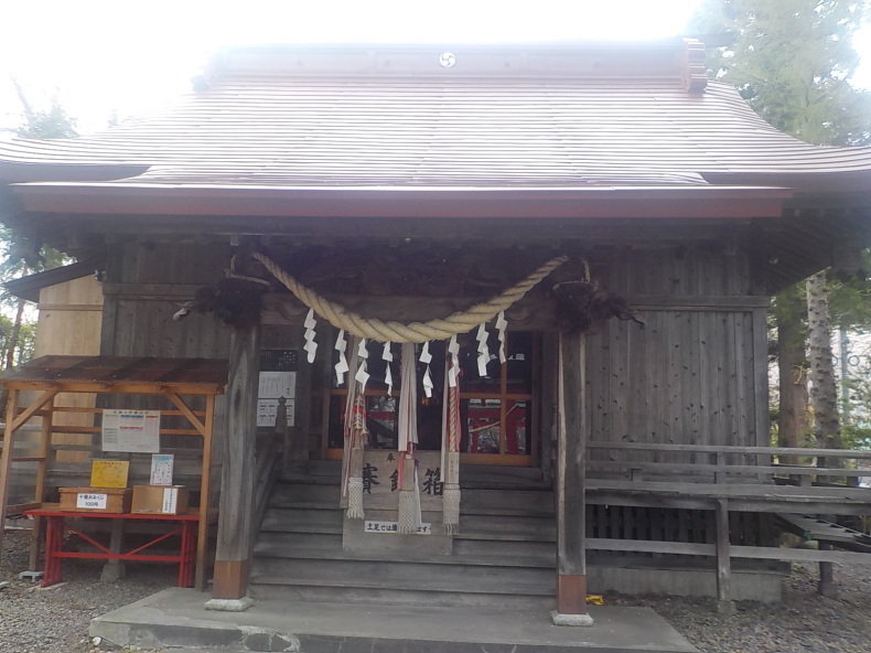 巽山稲荷神社_b0392926_18102126.jpg