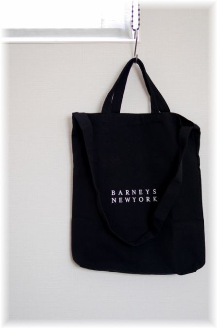 BARNEYS NEWYORK×Oggiのショルダー付きトートバッグ : Less is more