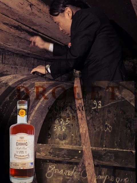 Cognac Cognac Drouet Hors D\'Age 1993 for BAR DORAS and Whisk-eが取扱いあります全国酒屋さんで発売中_d0011635_18531859.jpg