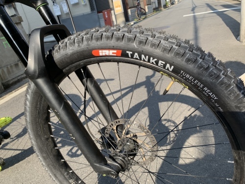 IRC TANKEN 27.5×2.8 : 明雅屋の整備日誌