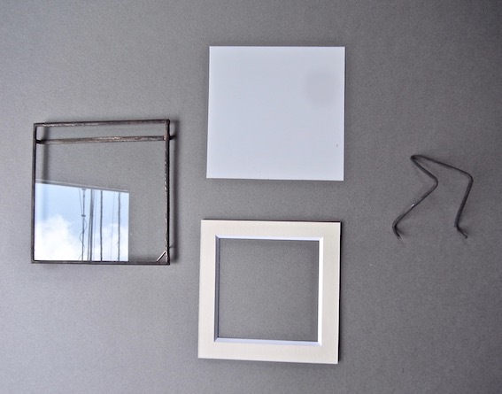 正方形のミニフレーム Muntkidy