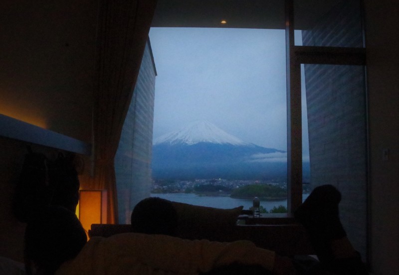 カチカチ山のコロナ_a0165316_23163666.jpg