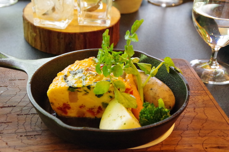 カチカチ山のコロナ_a0165316_23190397.jpg