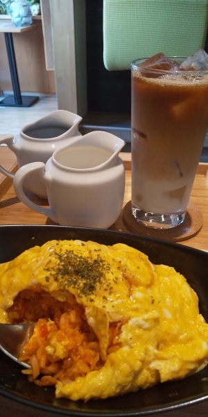 🌞初夏の陽気🤭まちかどカフェ報告宣伝バージョン🎤最終日と相談😊_f0061067_22090378.jpg