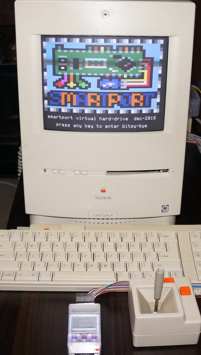 Macintosh color classic Ⅱ【稼働確認済み】