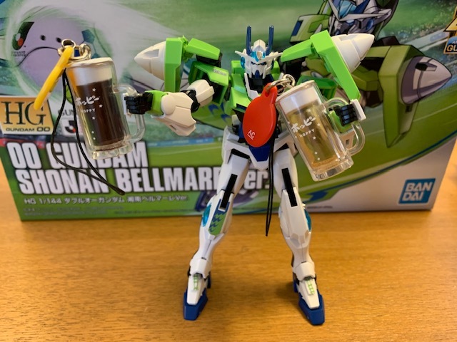 ガンプラ HG 1/144 Jリーグコラボ ダブルオー 湘南ベルマーレ