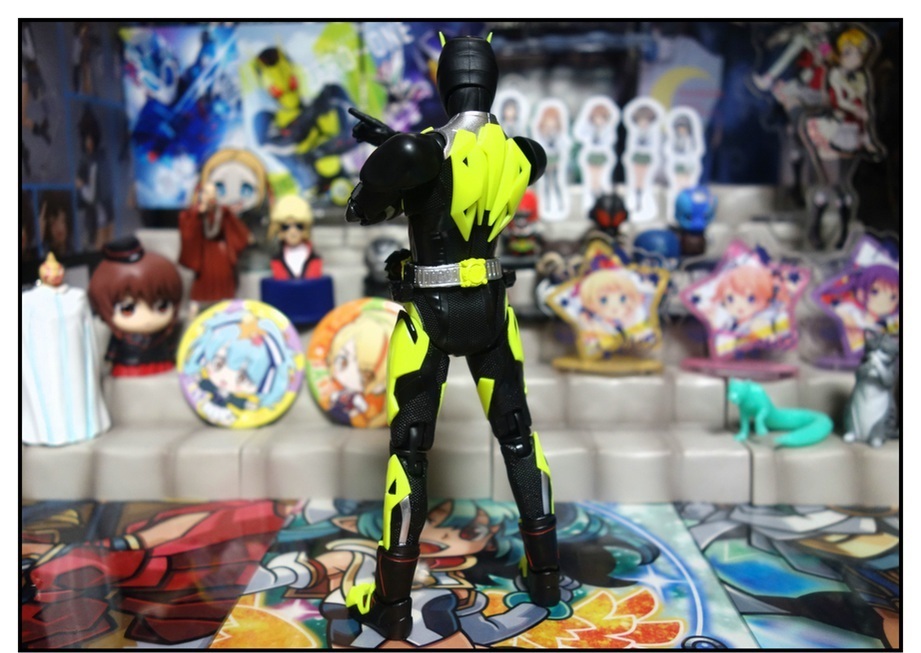 S.H.Figuarts 仮面ライダーゼロワン ライジングホッパーで遊びまくり!!_f0205396_17515148.jpg