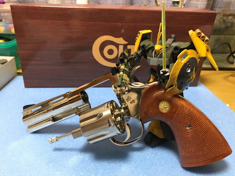 タナカ コルト パイソン R-model リボルバー ニッケル メッキ タナカ コルト パイソン R-model リボルバー ニッケル メッキ