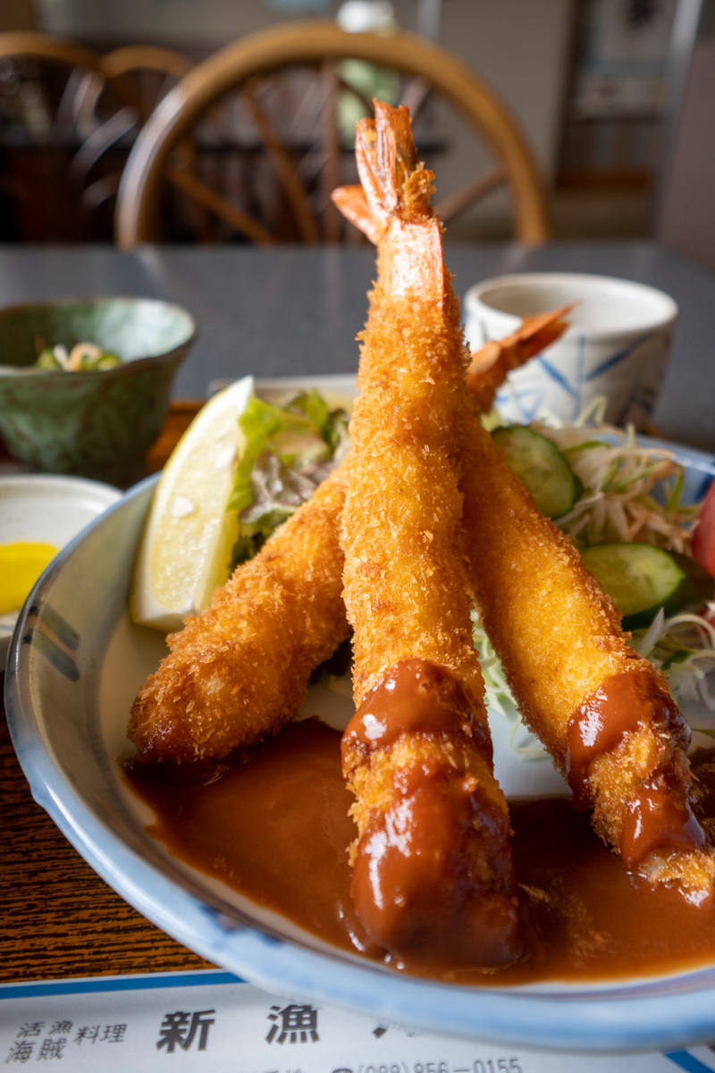  海賊料理 新漁丸で、エビフライ定食_a0077663_09085125.jpg