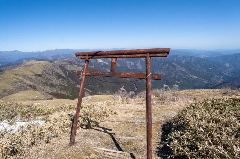 KLXで、中津明神山へ_a0077663_10175109.jpg