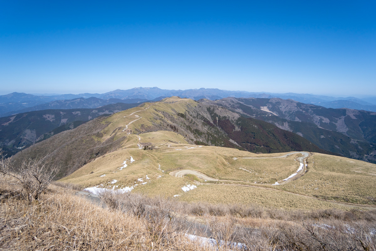 KLXで、中津明神山へ_a0077663_10182302.jpg