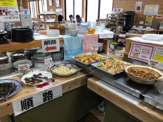 農産物直売所 旬の野菜バイキング たね井や 岡山県総社市種井 バディあきら 酒場放浪 食べ歩き 山歩き 音楽 ギター 映画にワンコ 時々野良猫 農産物直売所 旬の野菜バイキング たね井や 岡山県総社市種井 バディあきら 酒場放浪 食べ歩き 山歩き 音楽 ギター 映画にワンコ 時々野良猫