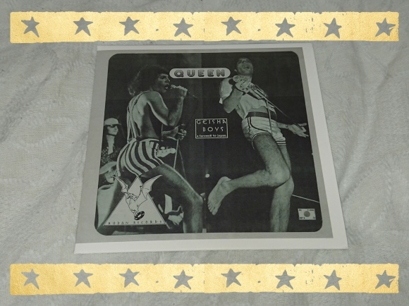 新型コロナをぶっ潰せ! QUEEN / GEISHA BOYS THE COMPLETE TOKYO TAPES LIMITED BOX TYPE B_b0042308_23062973.jpg