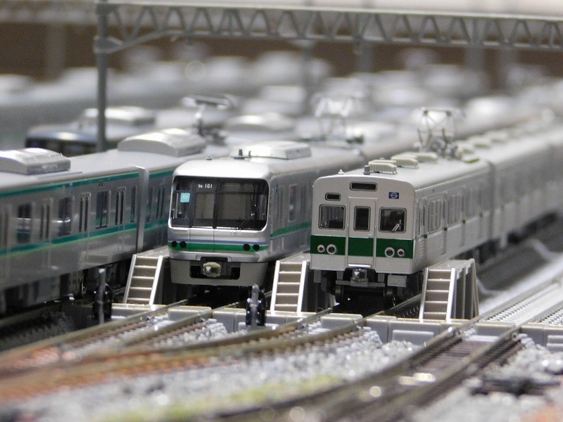 プチ加工】 営団地下鉄 ― トミーテック 5000系千代田線・非冷房車 : げ