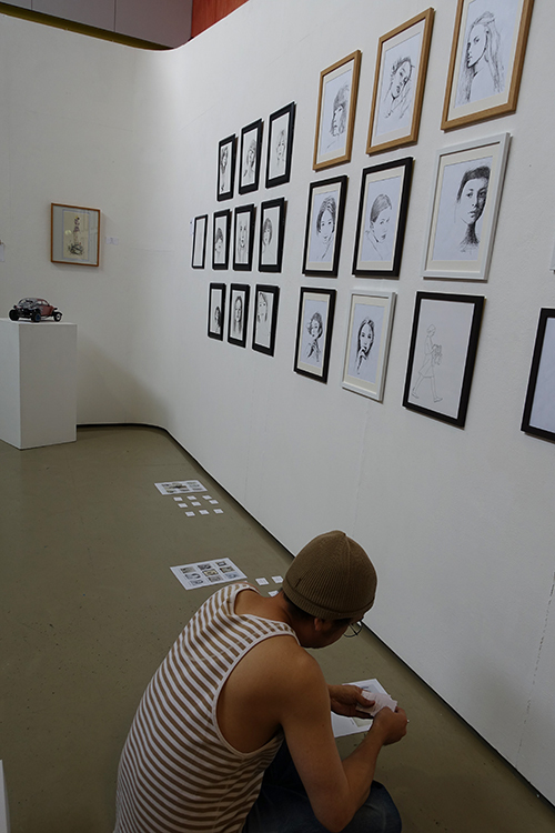 【こんな大人になりました〜3人のおっさん作品展〜walk on the mild side】_a0017350_03012844.jpg