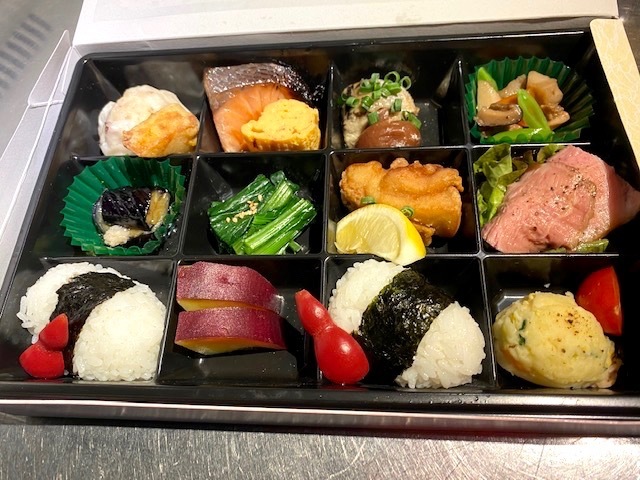 明日・5月7日から博多一刻堂はランチ営業と夜の自粛営業を始めます。_f0232994_09390989.jpg