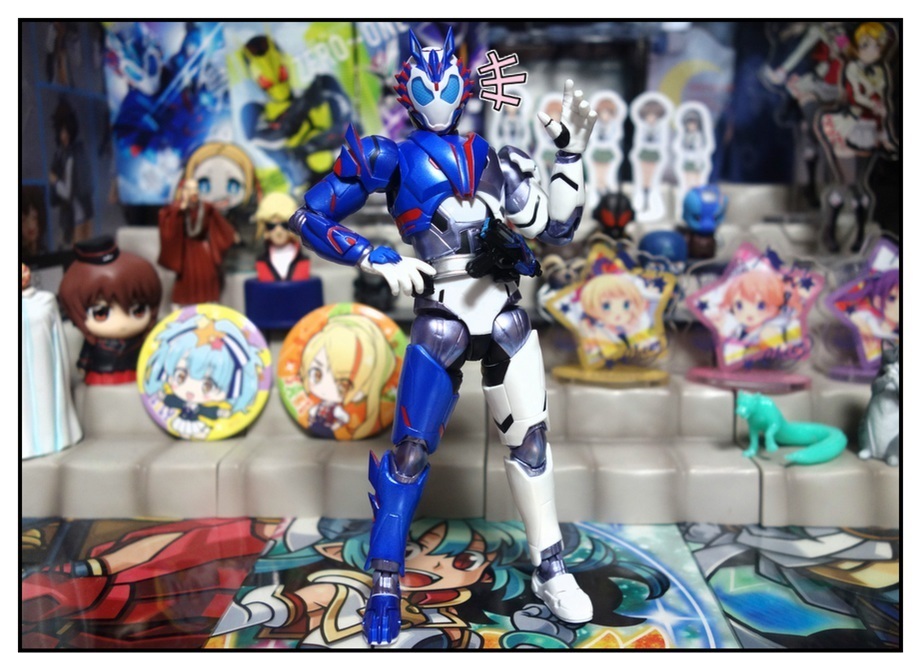 S.H.Figuarts 仮面ライダーバルカン シューティングウルフをレビュー【関節の造形がスゲーよ!!】_f0205396_00055776.jpg