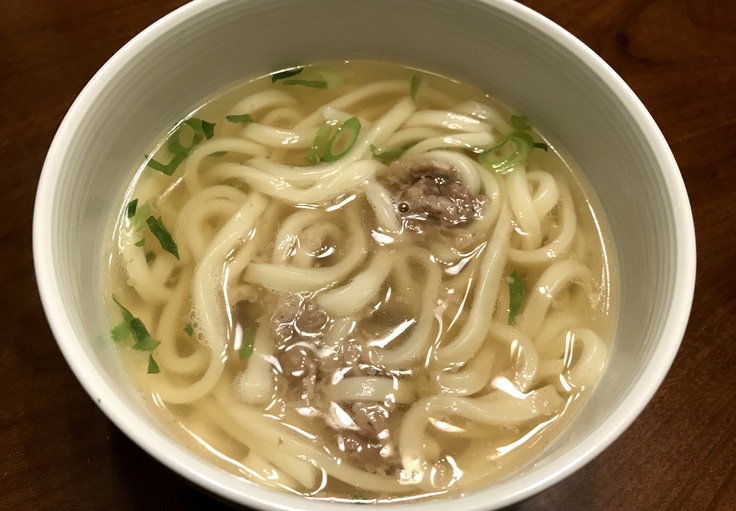 関西風だしの肉うどん(セブンの冷凍食品)_c0212604_19383216.jpg
