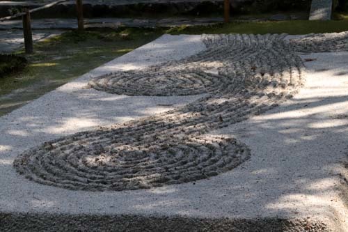 法然院 新緑の盛り_e0048413_21263717.jpg