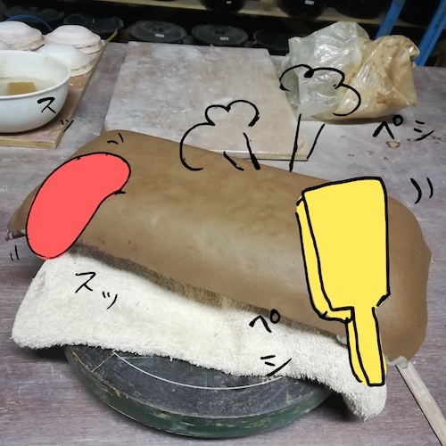 スリップウェア を作ってみよう!_e0330420_22110557.jpg