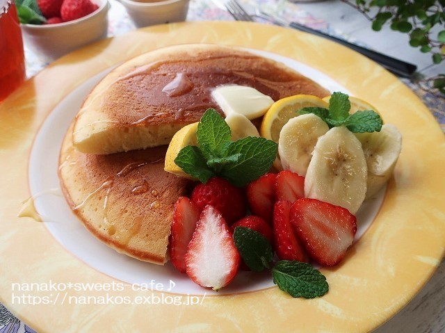 おうちおやつ*ホットケーキ_d0147030_21132370.jpg
