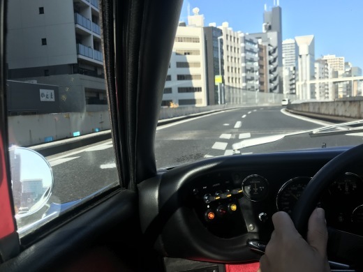 キャブレターとインジェクションモデル、どちらを選ぶか_a0129711_18525108.jpg